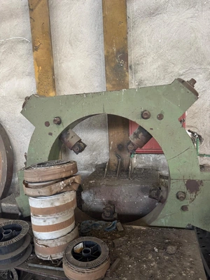 Used _UNKNOWN_ _UNKNOWN_ Facing Lathes BG | TBS Machines #1302395