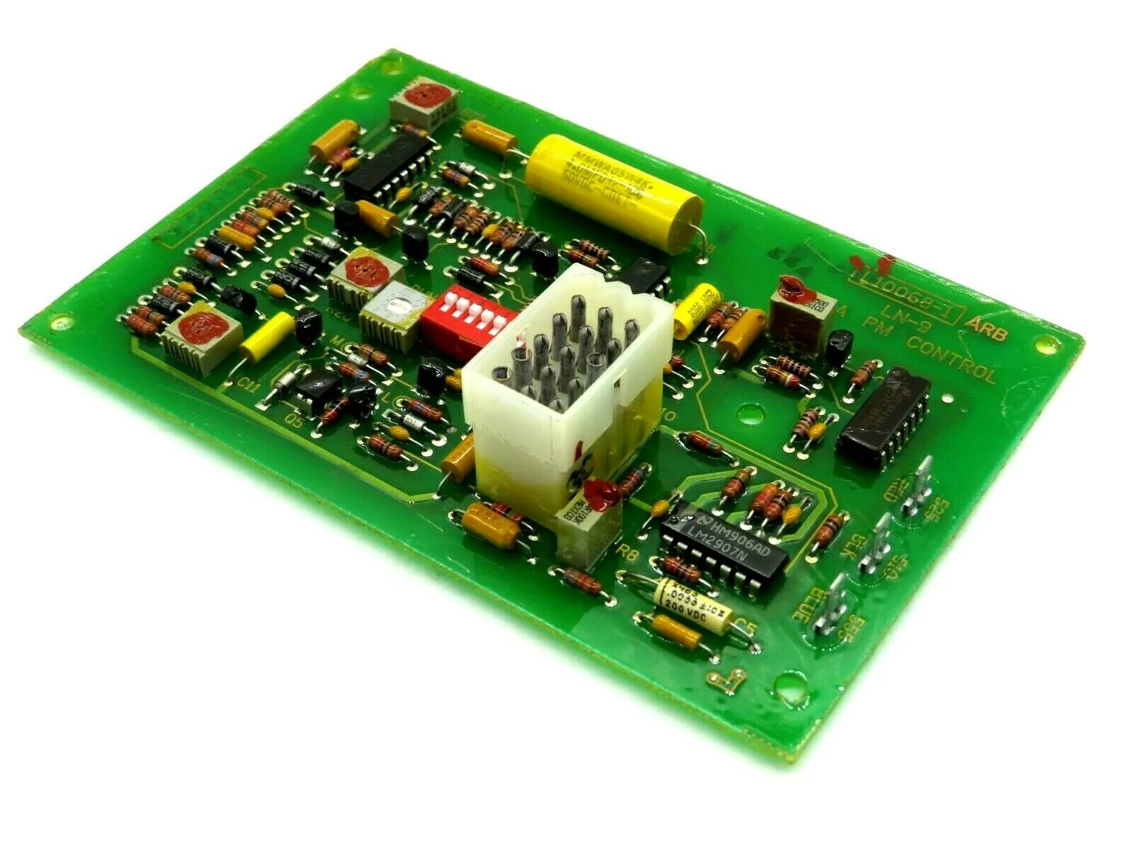 USED LINCOLN ELECTRIC L10068-1 CONTROL BOARD L100681