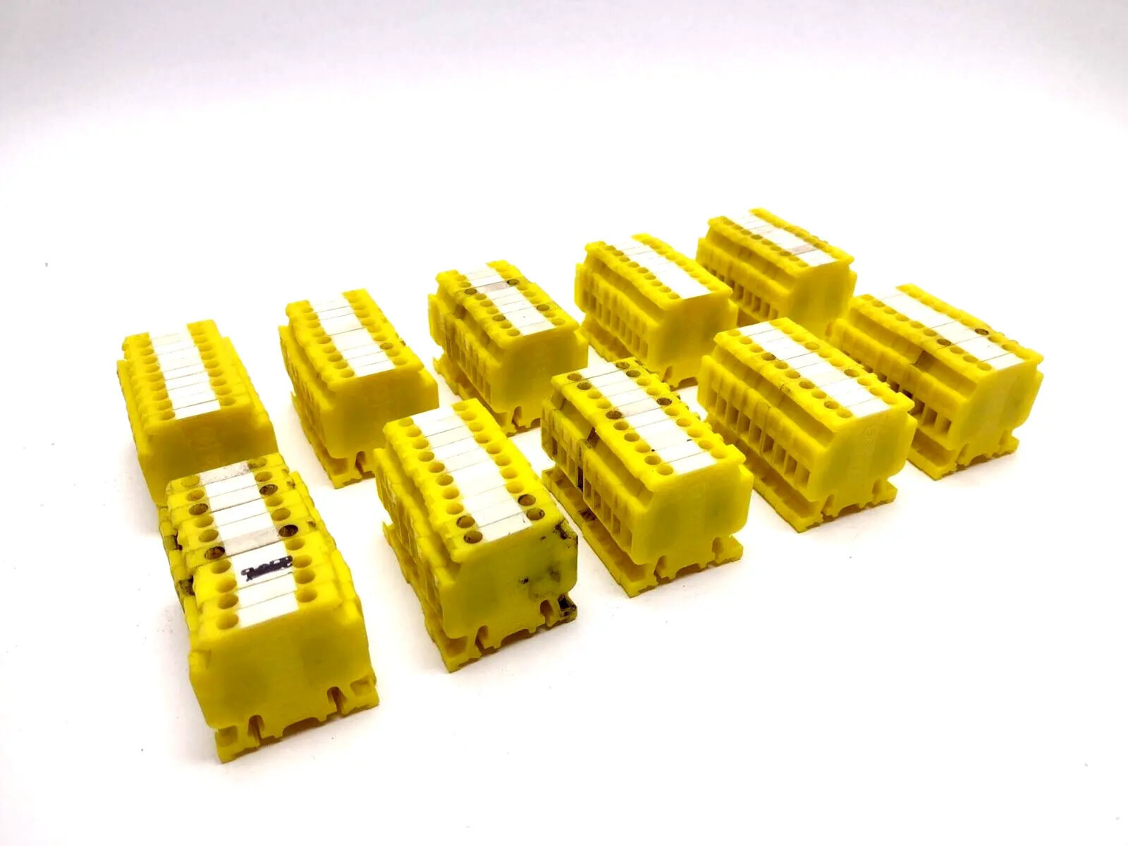 1492-HM1Y | Allen Bradley  Finger Safe Terminal Block, Yellow, LOT OF 100 - Used