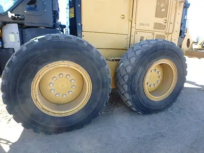 2015 Caterpillar 140M3