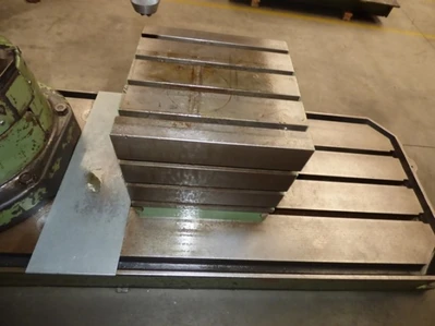 Used _UNKNOWN_ _UNKNOWN_ Radial Drills | Harry Vraets Machinery B.V. #1231445