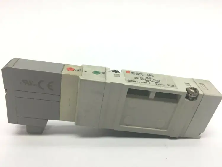 Used SMC SV2200-5FU Solenoid Valves Michigan US | Maverick Industrial Sales #1401345