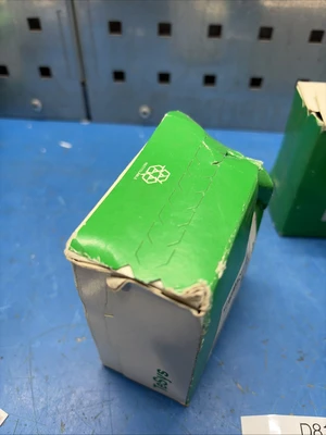 (2) Schneider Electric GV2ME06 Motor Circuit Breaker 50/60 HZ NIB Fast Shipping