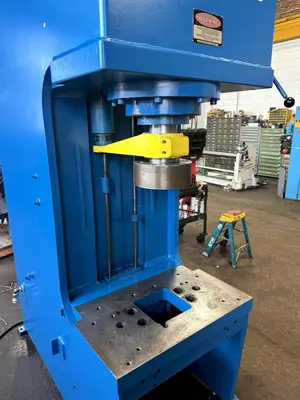 USED 1984 MULTIPRESS FQ-75-30H