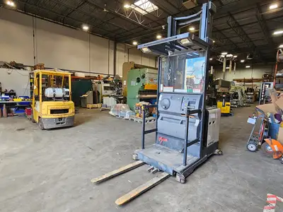 Used 2005 CROWN SP3410-30 Misc Forklifts British Columbia CA | Lenmark #1743336