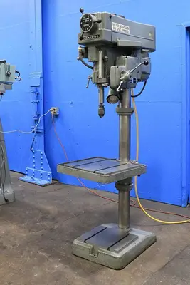 20" CLAUSING VARIABLE SPEED DRILL PRESS MODEL: 2215