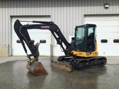 USED 2020 Deere 50G