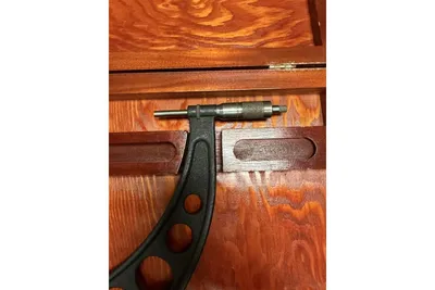 Used _UNKNOWN_ _UNKNOWN_ Micrometers California US | KD Auctions #1359402