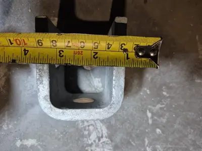 1-3/4" U-Bracket (Box of 20)