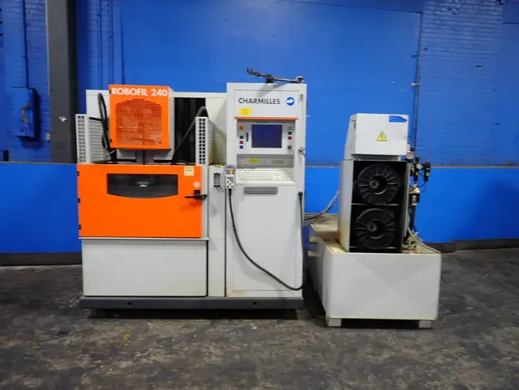 Used 2004 CHARMILLES TECHNOLOGIES ROBOFIL 240 Wire EDM Ohio US | HGR 24 #917403