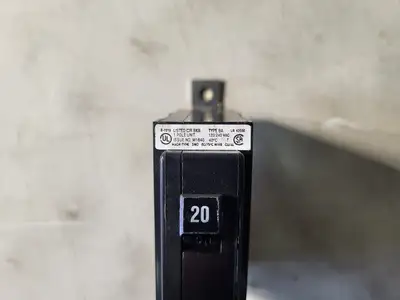 NEW CUTLER-HAMMER BA120