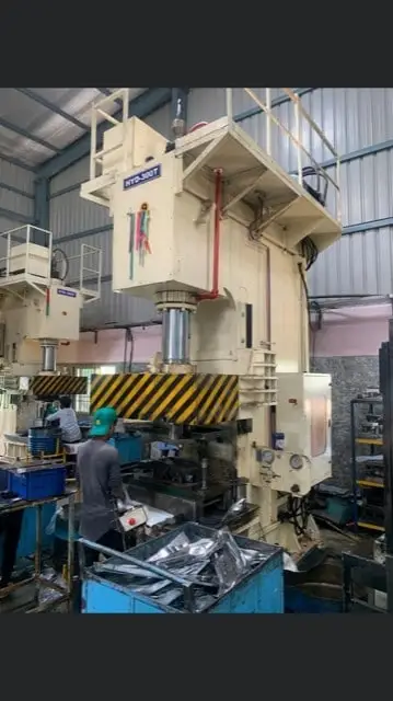 Bemco 300ton c frame