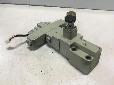 USED VICKERS TCG30-03-FV-10
