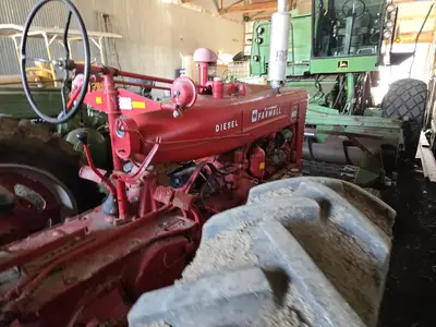 USED 1949 INTERNATIONAL MD