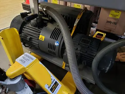 VC999 Chamber Sealer