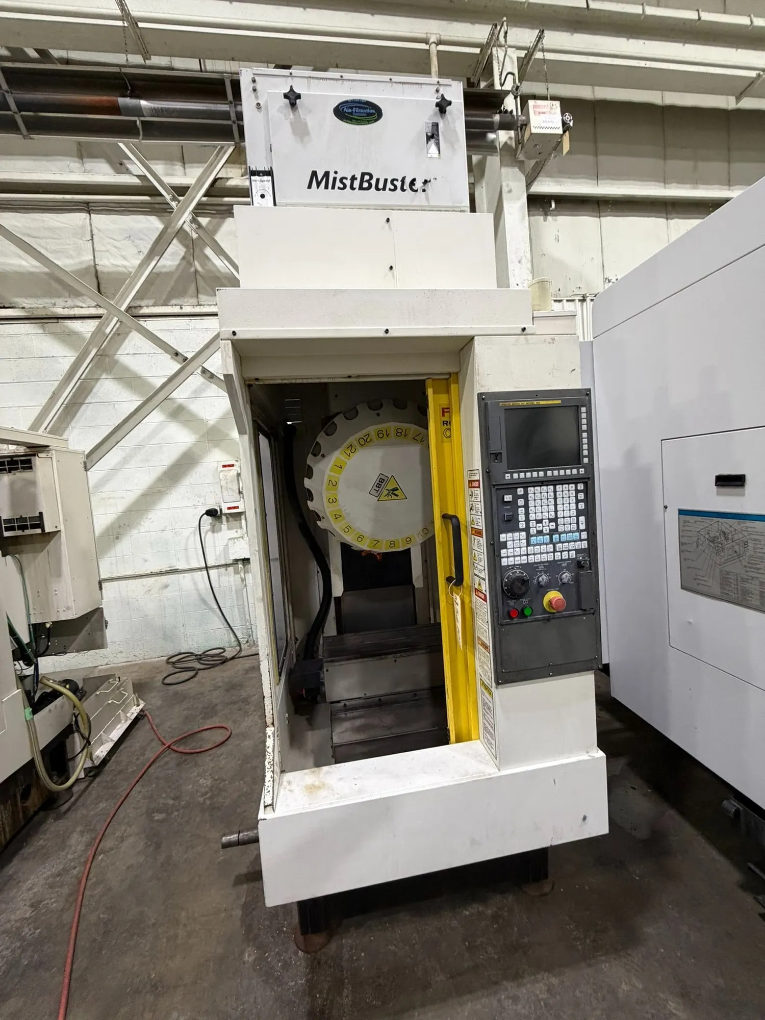 FANUC ROBODRILL A-D21SiA5 3-AXIS CNC DRILL TAP VERT MACHINING CENTER, NEW 2013
