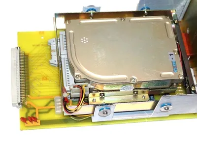 USED CINCINNATI MILACRON MINISCRIBE 3-424-1987A SECONDARY STORAGE MODULE 34241987A
