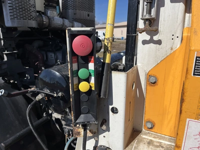 USED 2018 MACK LR613 REFUSE