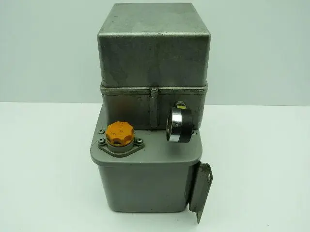 Used SHOWA _UNKNOWN_ Pumps | Arrow Industrial #620399