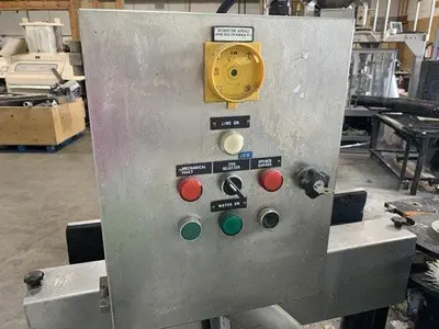 C&G Front & Back Bottle Labeller