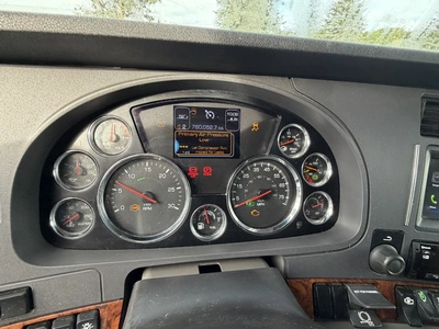 Used 2021 KENWORTH T880 TRUCK TRACTOR Conventional trucks Michigan US | Miedema Asset Management Group #1709465