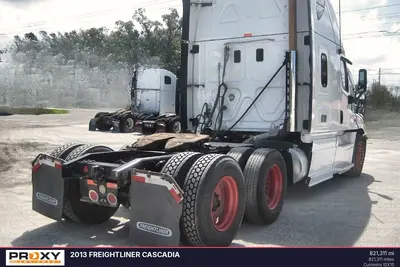 Used 2013 FREIGHTLINER CASCADIA Conventional trucks Florida US | Proxy Equipment #1384950
