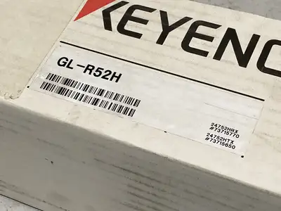 GL-R52H | Keyence  Safety Light Curtain Main Unit Hand Protect Type 52 Optical Axes - New