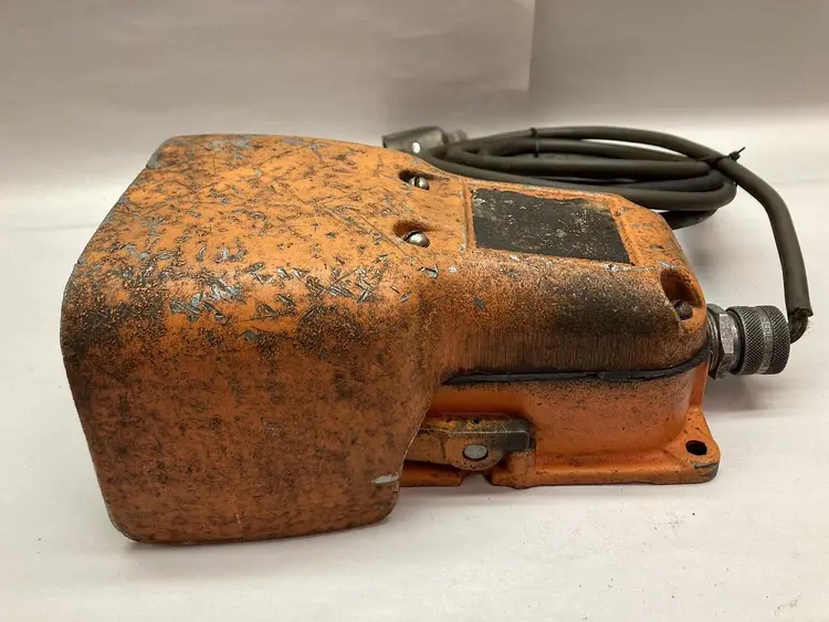 Used LINEMASTER _UNKNOWN_ Miscellaneous Equipment (Electrical & Power) | Surplus Asset Holdings #1201896
