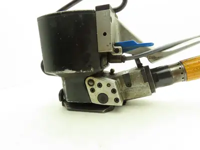 ACME A25A410 Pneumatic Pallet Strapping Tool 1/2" Steel Banding  Size 12
