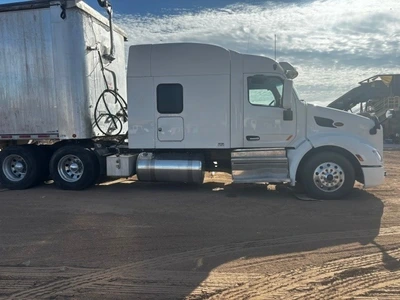 Used 2022 Peterbilt 579 Tractors & Trailers Arizona US | Proxy Equipment #1486179