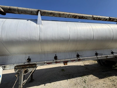 Used 2008 WARREN BULK FEED TRAILER Tanker Trailers Michigan US | Miedema Asset Management Group #1709512