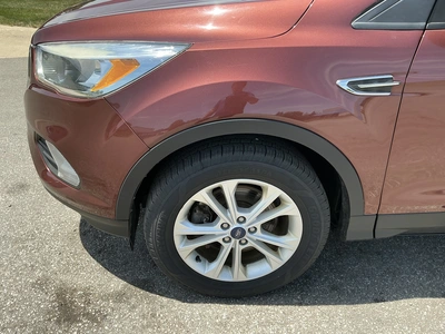 USED 2018 FORD ESCAPE