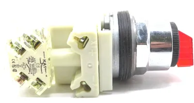 NEW SQUARE D 9001K11J1RH13 SELECTOR SWITCH