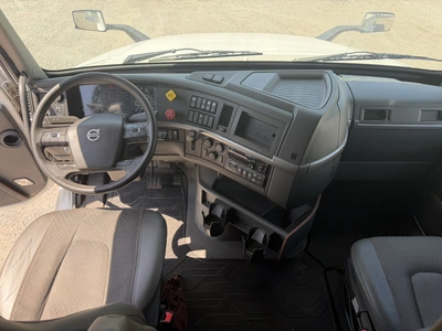 Used 2021 VOLVO VNL760 Conventional trucks Indiana US | Miedema Asset Management Group #1414665