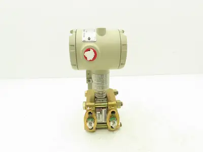 Honeywell ST3000 Smart Pressure Transmitter 11-42VDC 0-100 INH20 1/8"NPT
