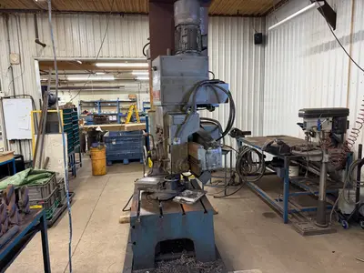 Used STAVELEY MACHINE TOOLS LTD. E32-MKII Radial Drills Ontario CA | Aucto #1308166