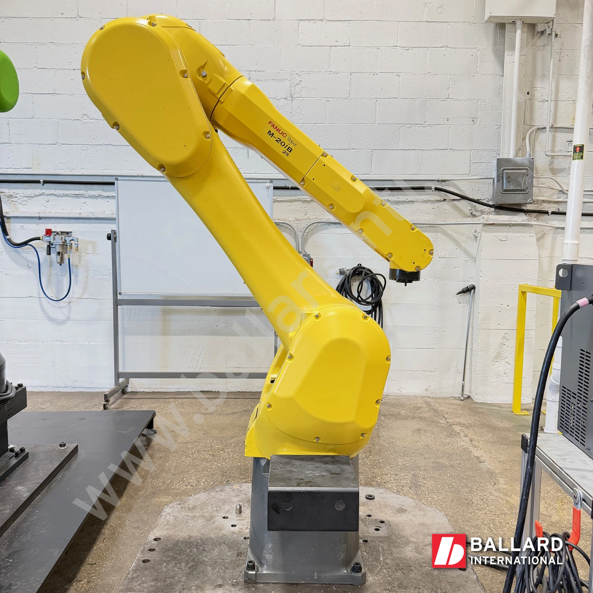 FANUC M-20iB/25 Robot System w/ R30iB Plus Controller