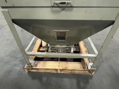 USED 2016 1,200 LB./HR 4 COMPONENT CONAIR TRUEBLEND GRAVIMATIC BLENDER (2016)