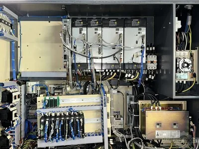 USED 2007 OKUMA LVT-300M