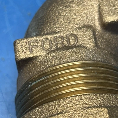 FORD CTS 1 In. 90 Deg. Brass Elbow, Polyethylene Pipe Connector NNB Fast Ship