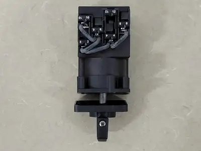 New | in-Stock SCHNEIDER ELECTRIC K1E005NLH Switchgears British Columbia CA | Lenmark #241092