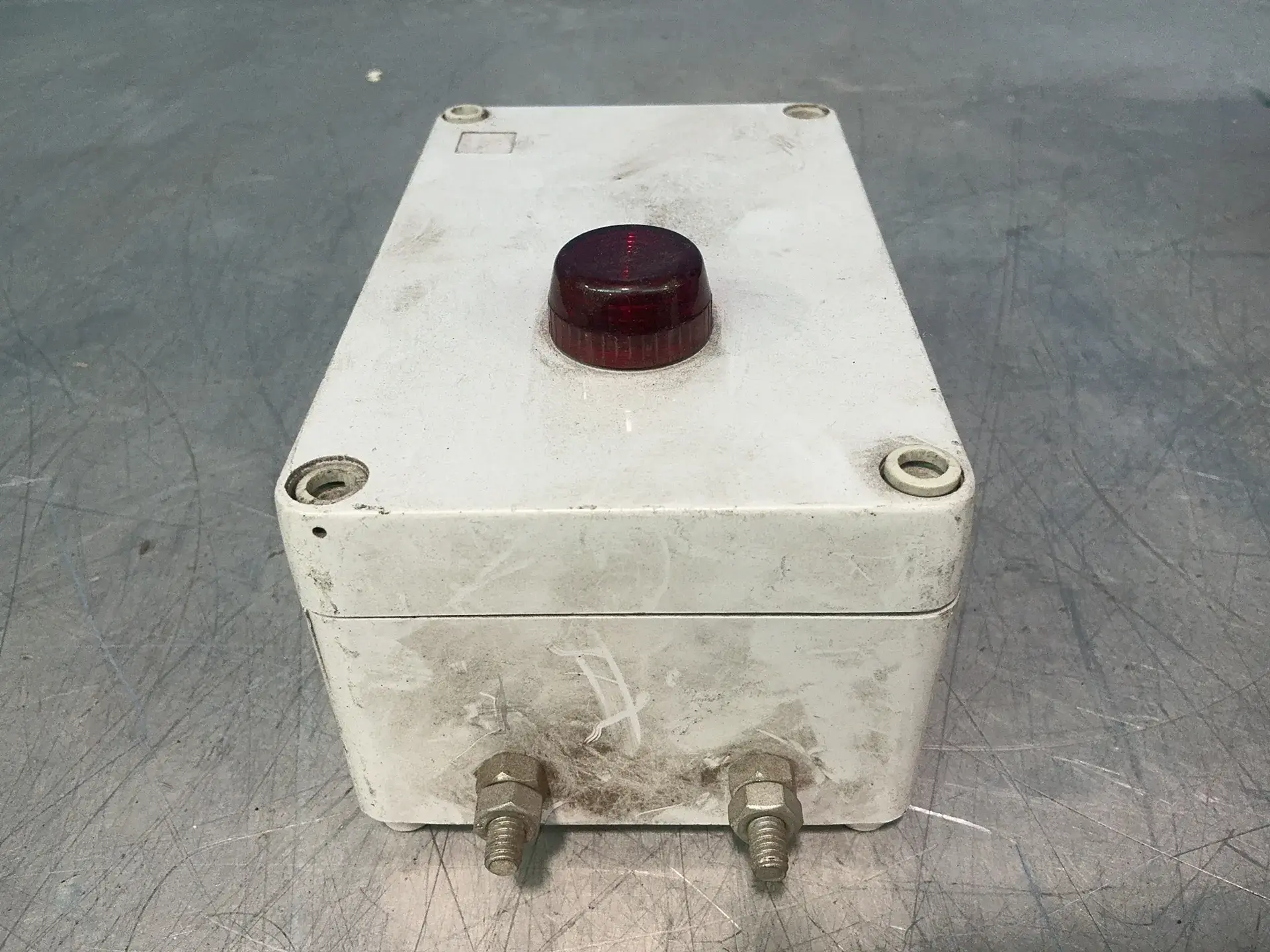 Used _UNKNOWN_ _UNKNOWN_ Enclosures Ohio US | HGR 24 #1709178