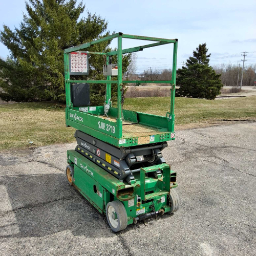 USED 2016 Skyjack SJ3219