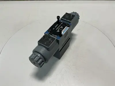 USED REXROTH 4WE 6 W61/EG24N9K4