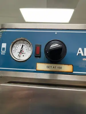 Used Alto Shaam Used Alto-Shaam 1000-UP Mobile Dutch Door 16 Pan Heated Holding Warming Cabinet 120V Hot Food Warming, Holding, & Transport Cabinets Illinois US | Falcon Restaurant Supply #1376385