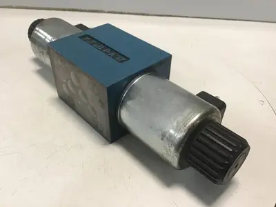 USED BOSCH 0 810 001 731