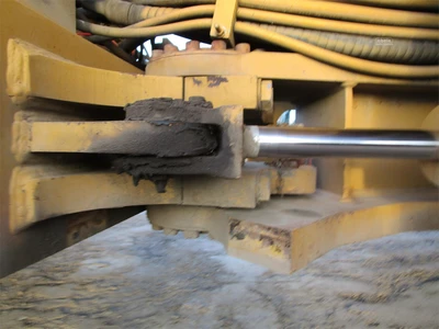 Used 2005 CATERPILLAR CB-534D Tandem Rollers New York US | Abele Tractor #1343030