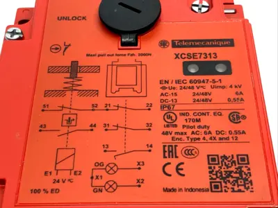 USED TELEMECANIQUE XCSE-7313, XCSE 7313, XCS-E7313