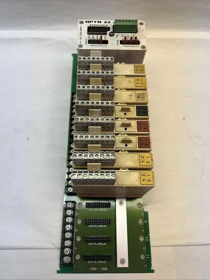 Used OPTO 22 B3000 Industrial Controls Ohio US | Surplus Asset Holdings #1237097