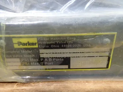 New | in-Stock PARKER D1VHW004CNYGF56 Valves/Fittings | HGR 24 #732396